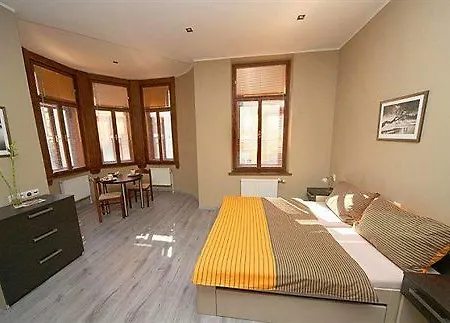 Dvorakova 3*