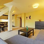 Dvorakova Gasthuis 3*