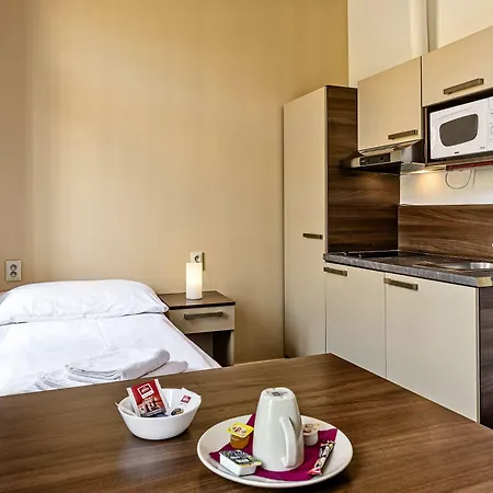 多沃拉科瓦酒店 布尔诺